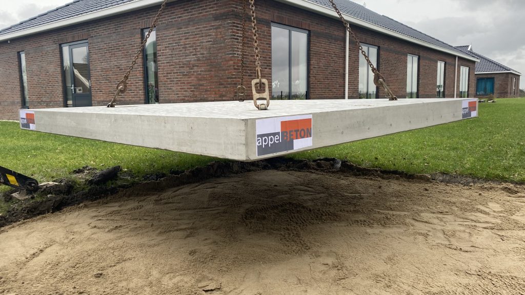 Betonvloer voor Kippenhok bij Stichting WarmThuis